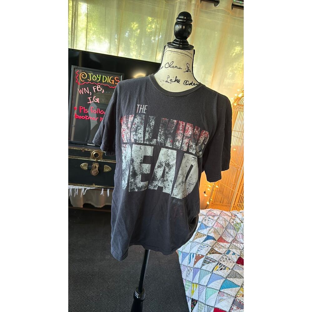 y2k walking dead black tee distressed